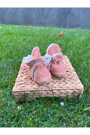 KAYDIRMAZ TABANLI PATİK